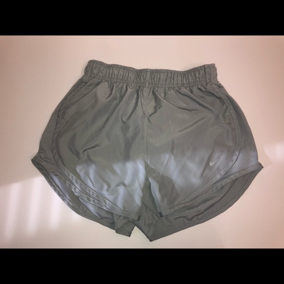Nike Pants - Nike Tempo Shorts
